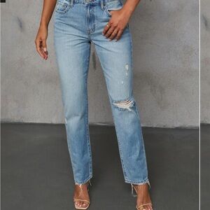 VICI  Women’s Distressed Light Blue Distressed Jeans